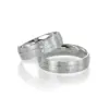 Alianzas de boda de plata con diamantes