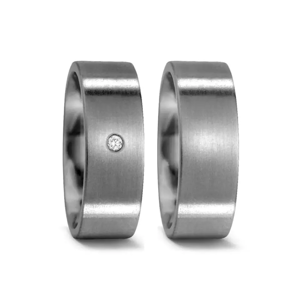 Alianzas de boda de titanio con diamante