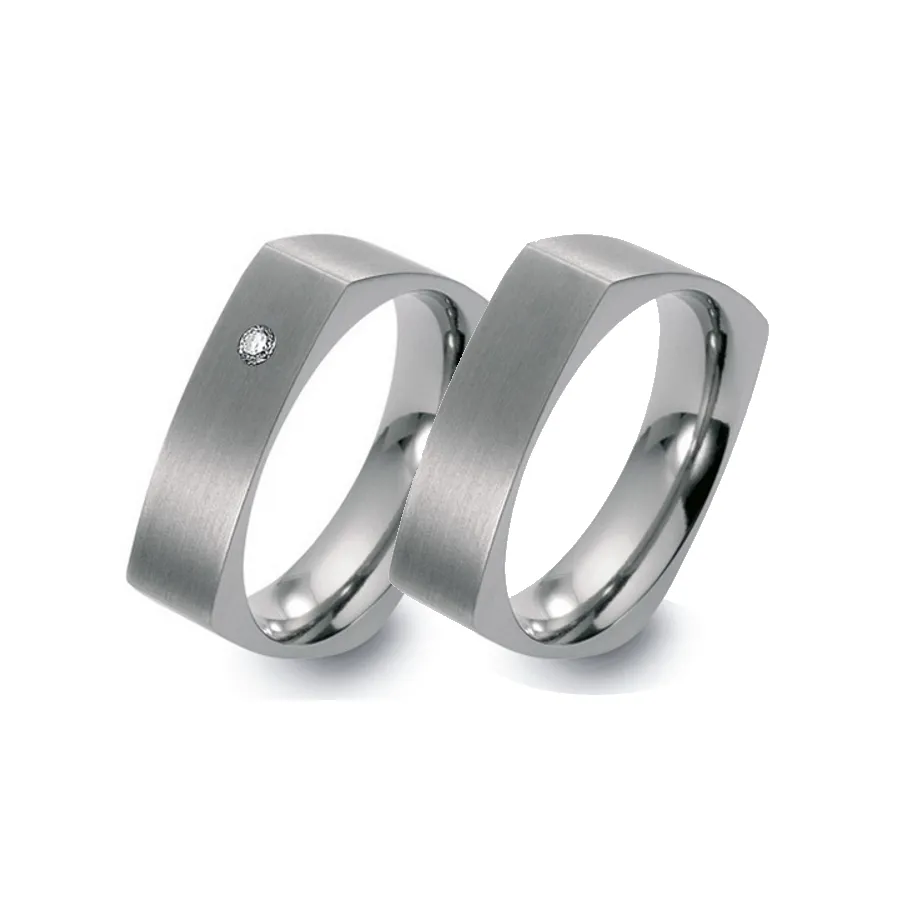 Alianzas de boda de titanio con diamante