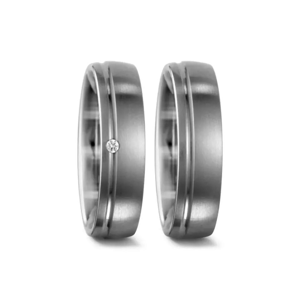 Alianzas de boda de titanio con diamante