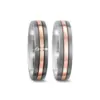 Alianzas de boda de titanio y oro rosado con diamantes