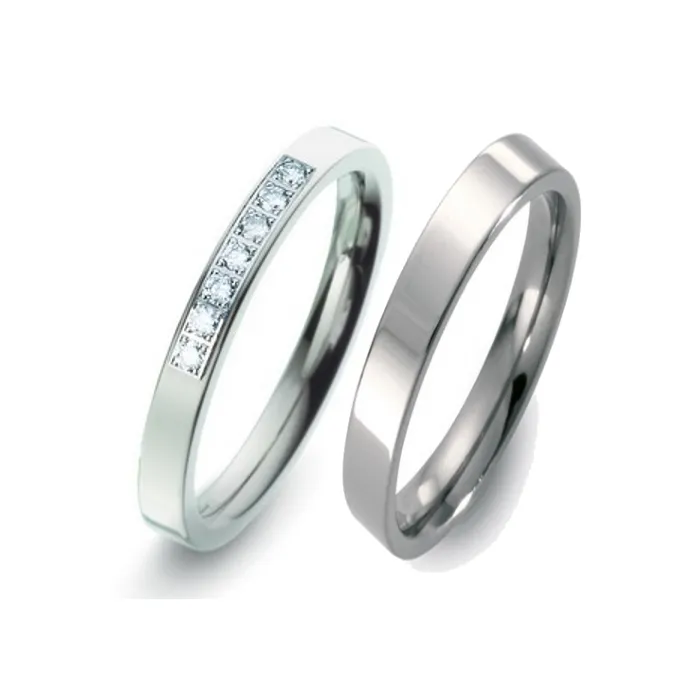 Alianzas de boda de titanio con diamantes