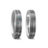 Alianzas de boda de titanio con diamantes