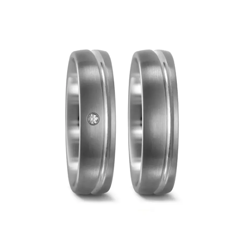 Alianzas de boda de titanio con diamante