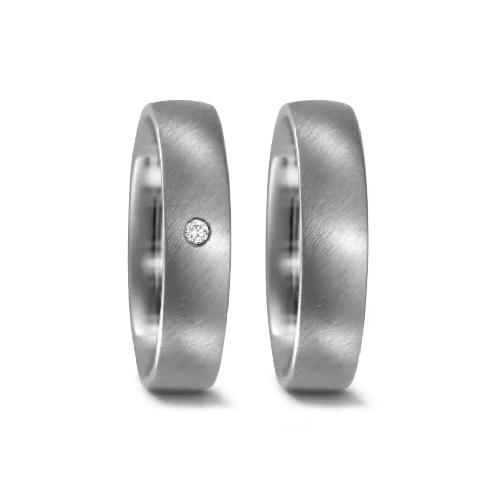 Alianzas de boda de titanio con diamante