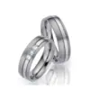 Alianzas de boda de titanio y platino con diamantes