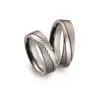 Alianzas de boda de titanio con diamantes