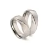 Alianzas de boda de titanio con diamante