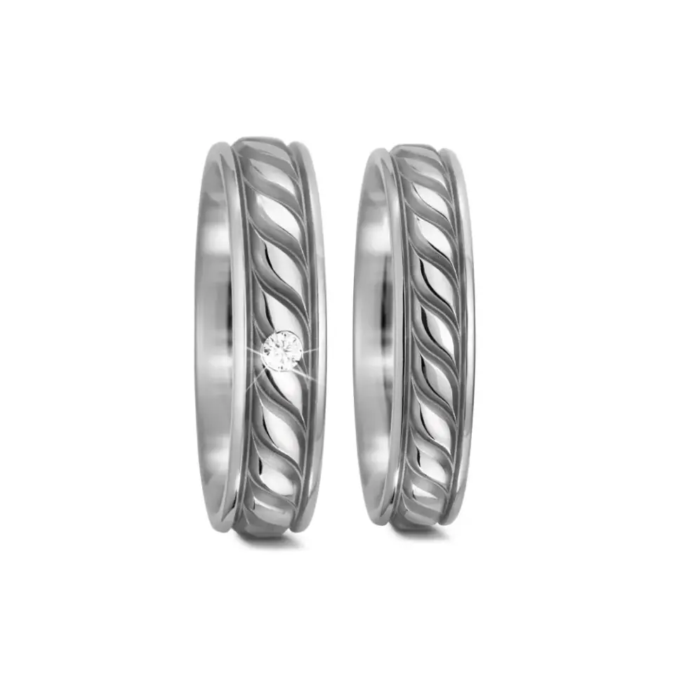 Alianzas de boda de titanio con diamante