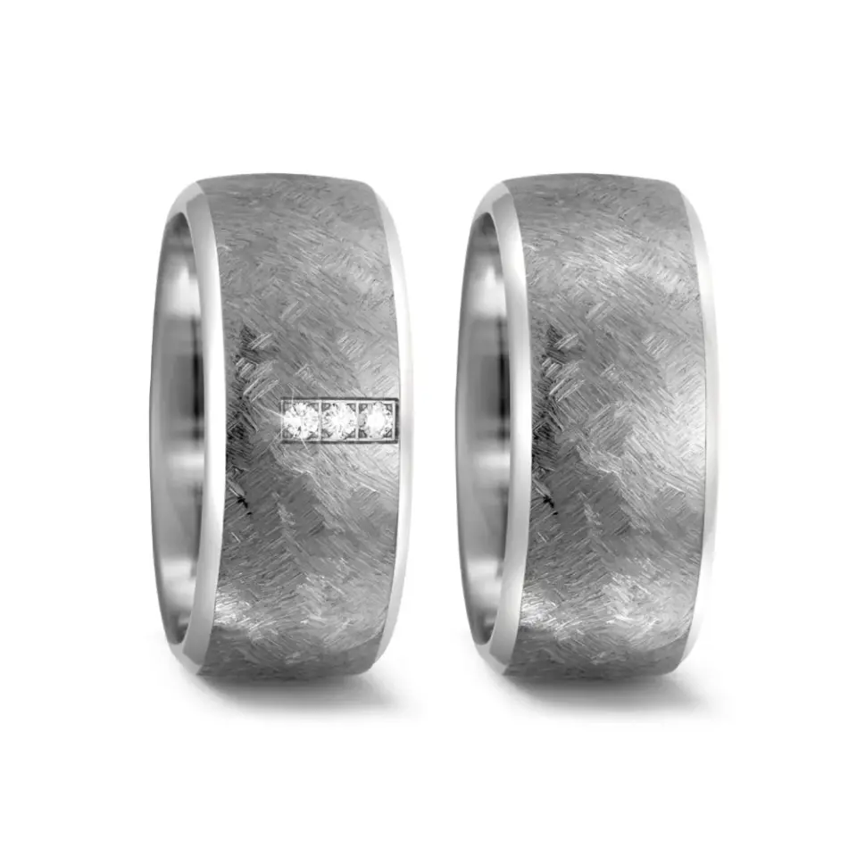Alianzas de boda de titanio con diamantes