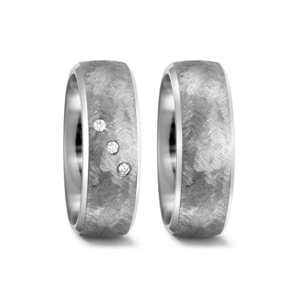 Alianzas de boda de titanio con diamantes