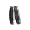 Alianzas de boda de carbono y titanio con diamantes