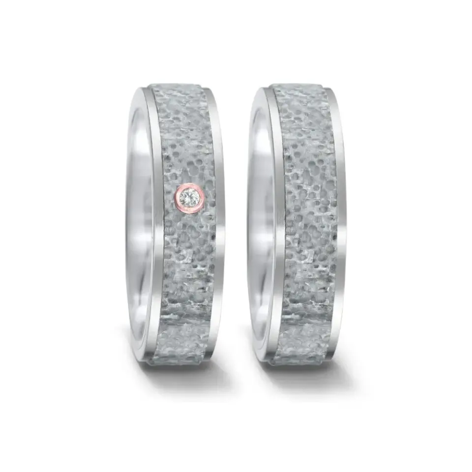 Alianzas de boda de titanio y carbono con diamante