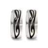Alianzas de boda de titanio y carbono con diamante