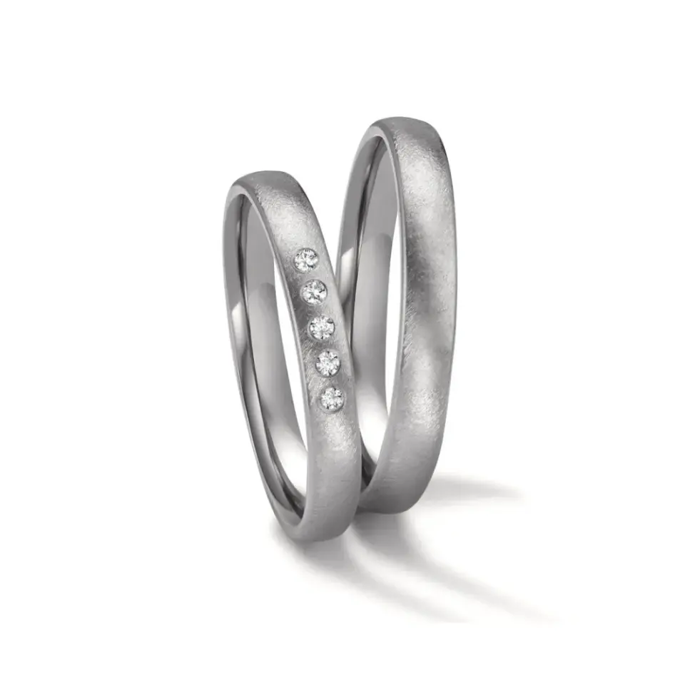 Alianzas de boda de zirconio con diamantes