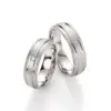 Alianzas de boda de plata con diamante