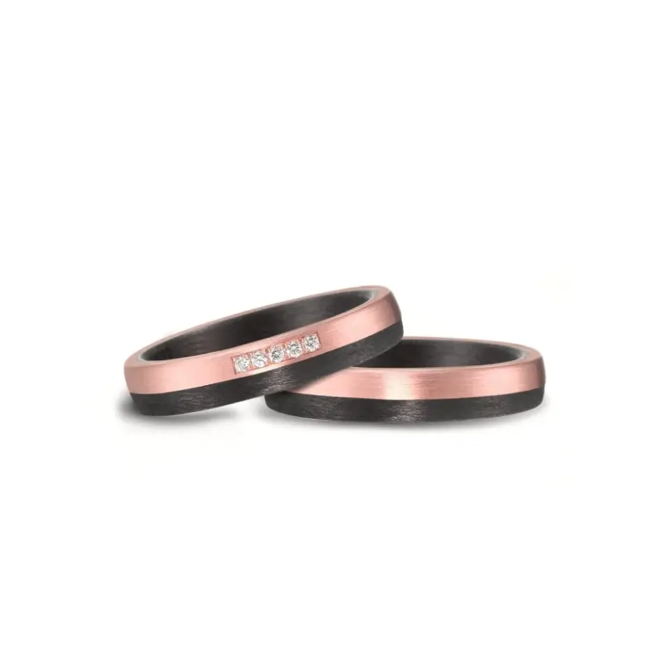 Alianzas de boda de carbono y oro rosado con diamantes