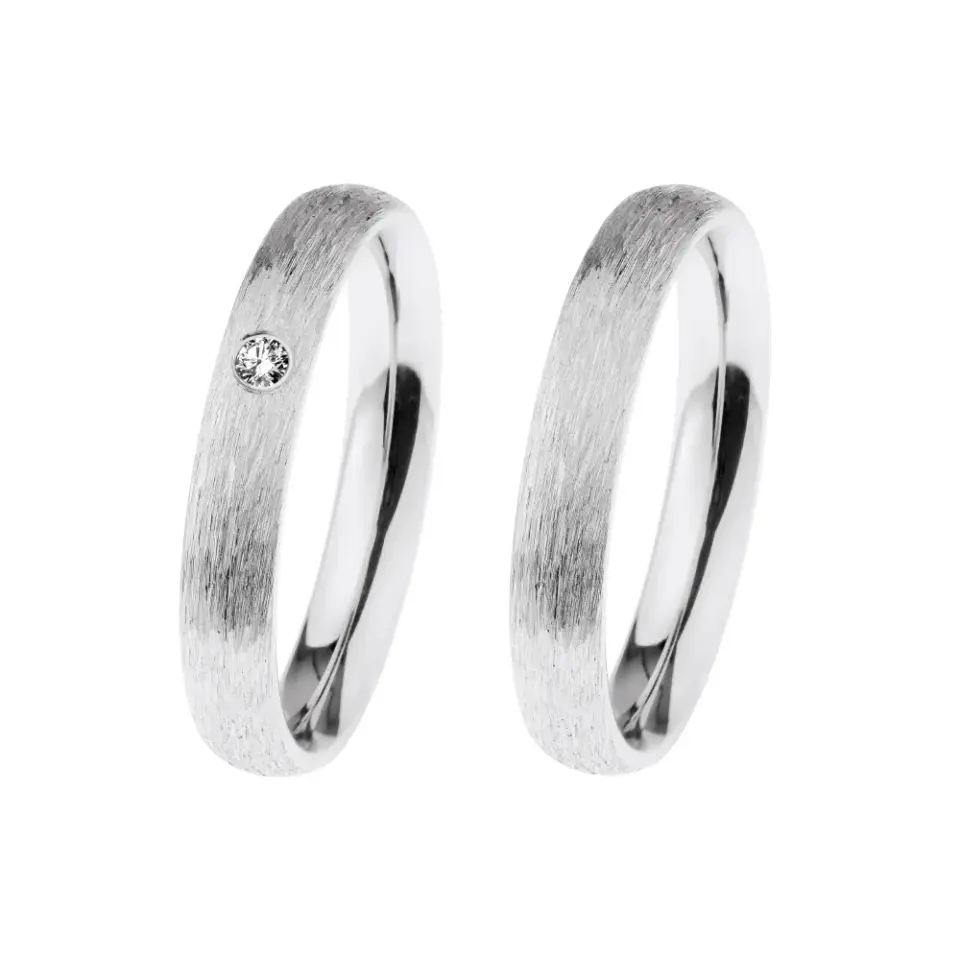 Alianzas de boda de acero con diamante