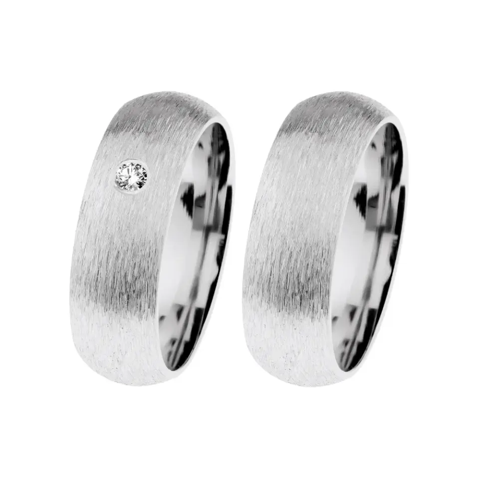 Alianzas de boda de acero con diamante