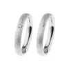 Alianzas de boda de acero con diamante
