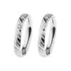 Alianzas de boda de acero con diamante