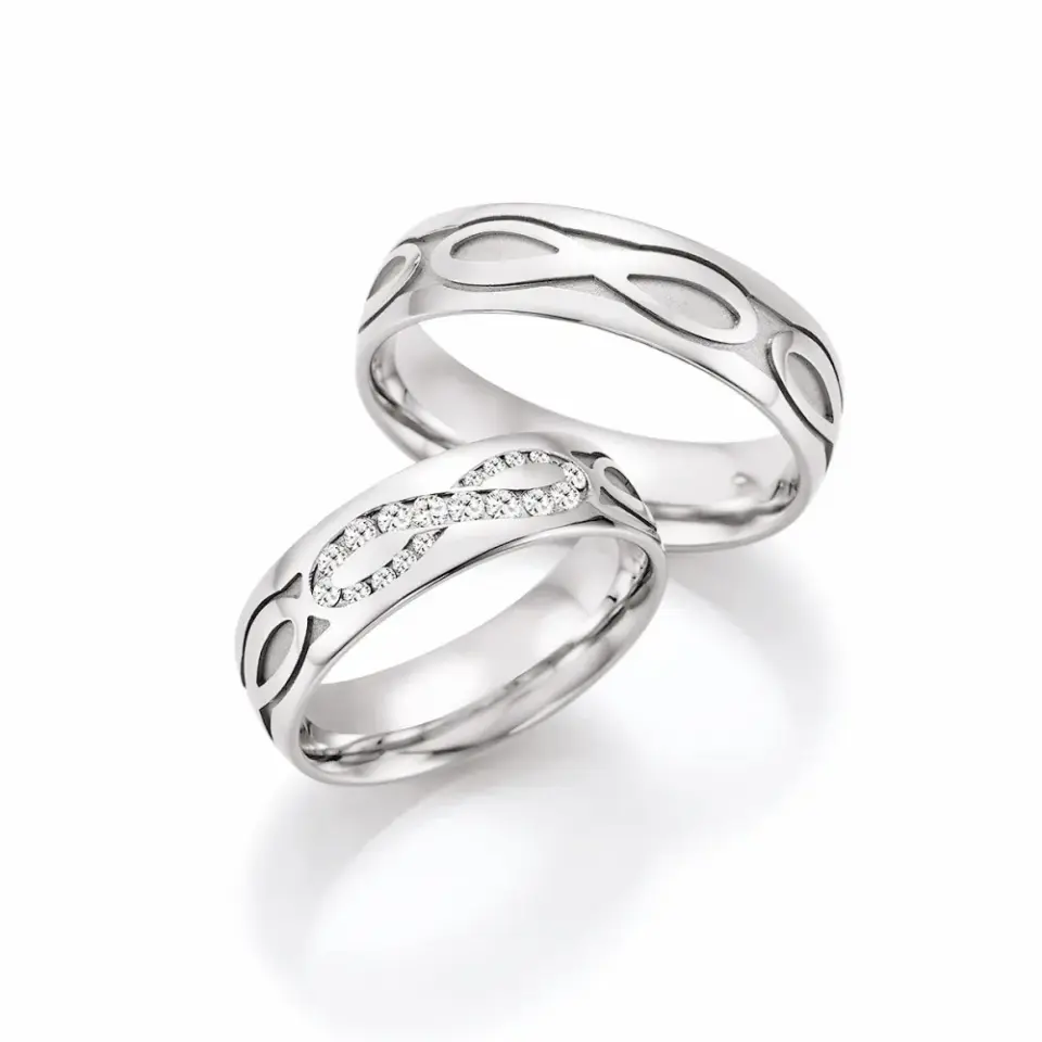 Alianzas de boda de paladio con diamantes