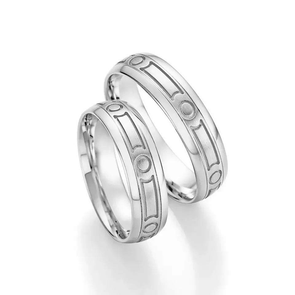 Alianzas de boda de platino