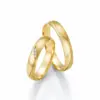 Alianzas de boda de oro amarillo con diamantes