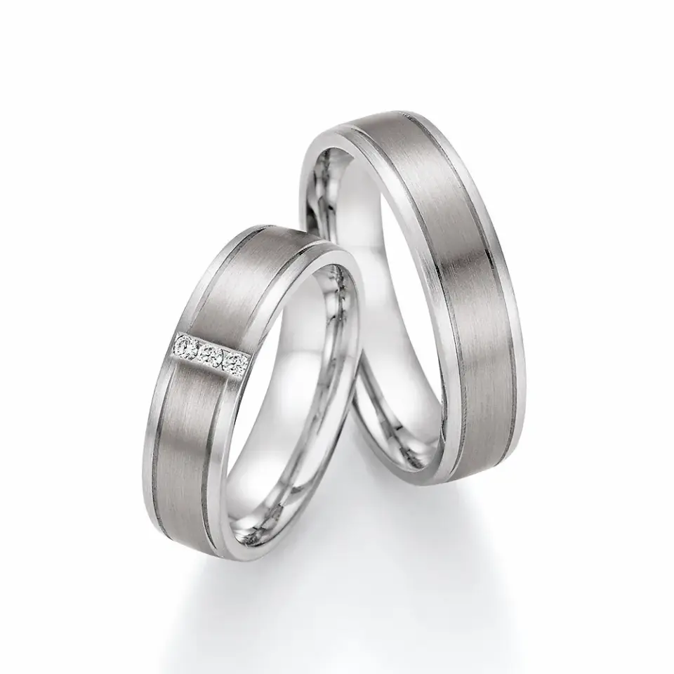 Alianzas de boda de oro blanco y paladio con diamantes