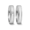 Alianzas de boda de acero con diamante