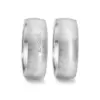 Alianzas de boda de acero con diamantes