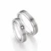 Alianzas de boda de acero y titanio con diamante