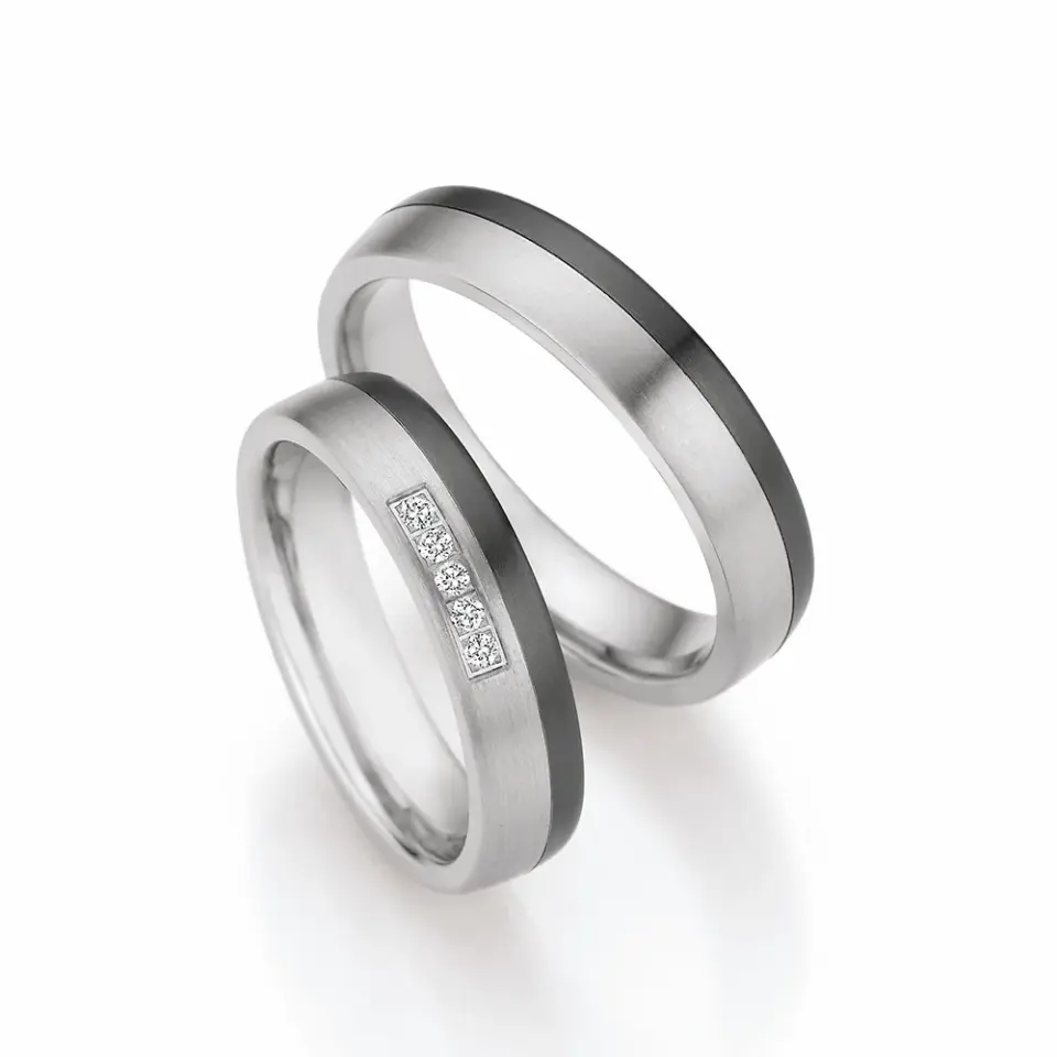 Alianzas de boda de titanio y zirconio con diamantes