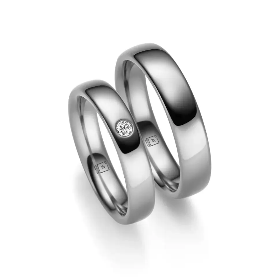 Alianzas de boda de tántalo con diamante