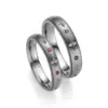 Alianzas de boda de tántalo con diamantes