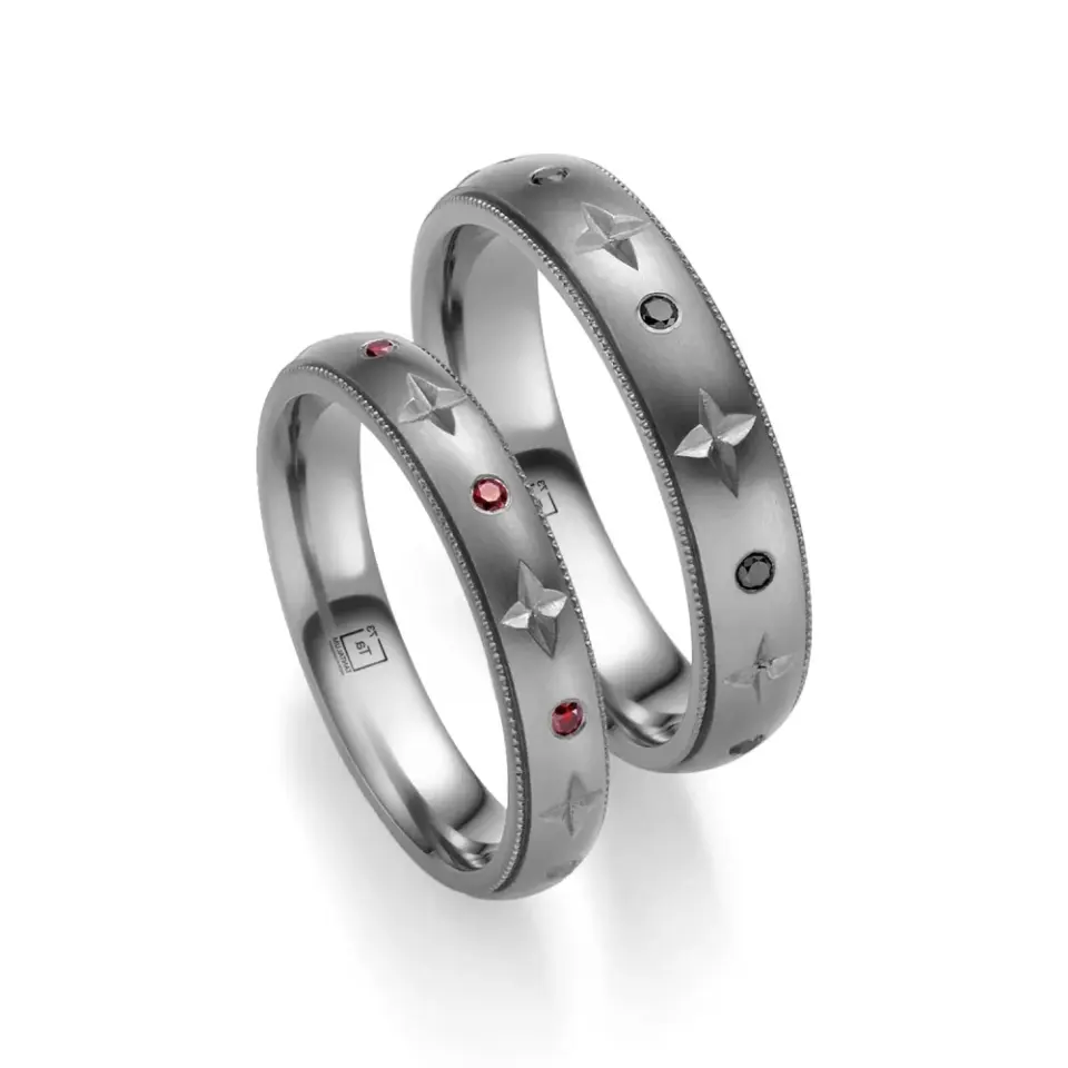 Alianzas de boda de tántalo con diamantes