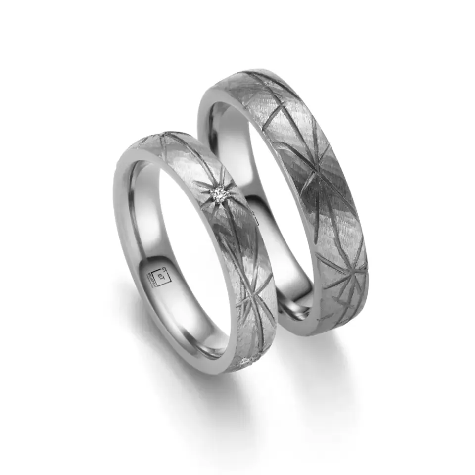 Alianzas de boda de tántalo con diamantes
