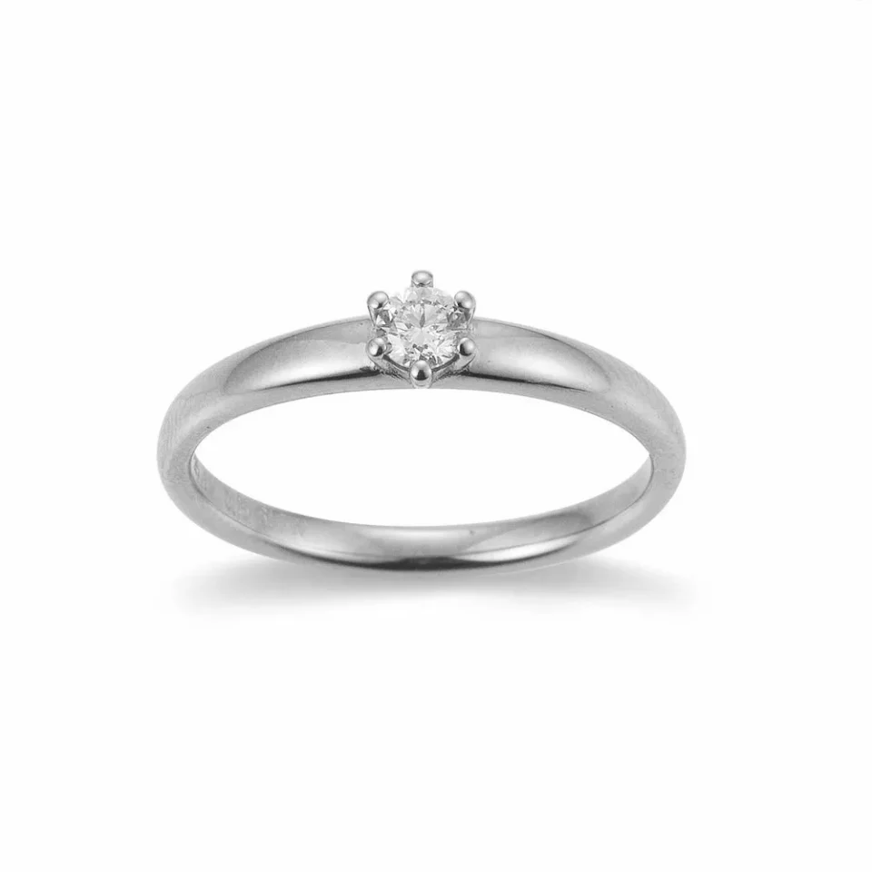 Anillo de compromiso de oro blanco con diamante