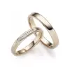 Alianzas de boda de oro champagne con diamantes