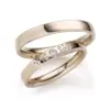 Alianzas de boda de oro champagne con diamantes