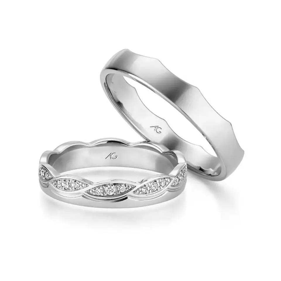 Alianzas de boda de oro blanco con diamantes