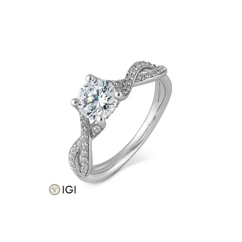 Anillo de compromiso de oro blanco con diamantes