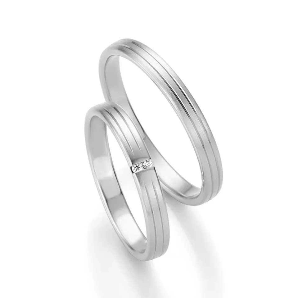 Alianzas de boda de paladio con diamantes