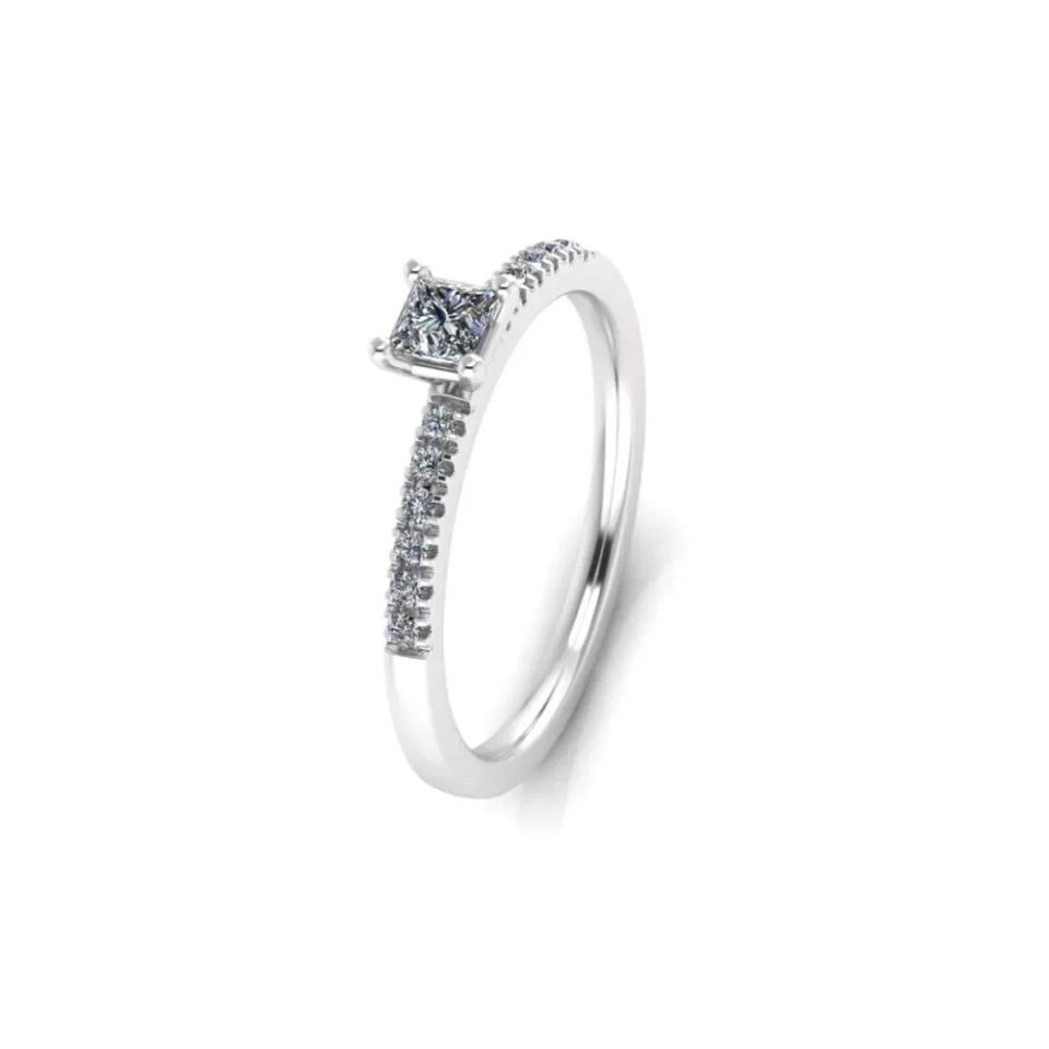 Anillo de compromiso de oro blanco con diamantes