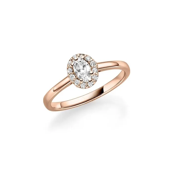 Anillo de compromiso de oro rosado con diamantes