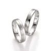 Alianzas de boda de paladio con diamante