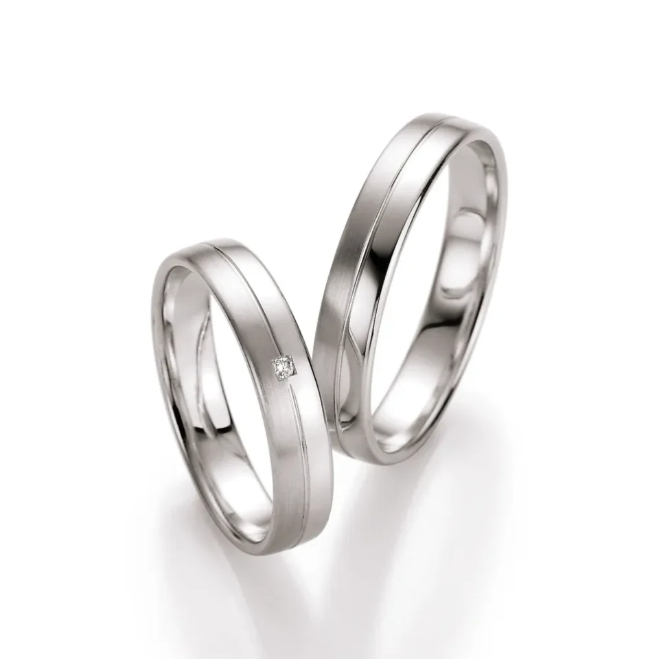 Alianzas de boda de oro blanco con diamante