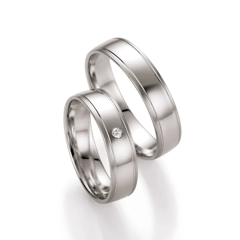 Alianzas de boda de platino con diamante