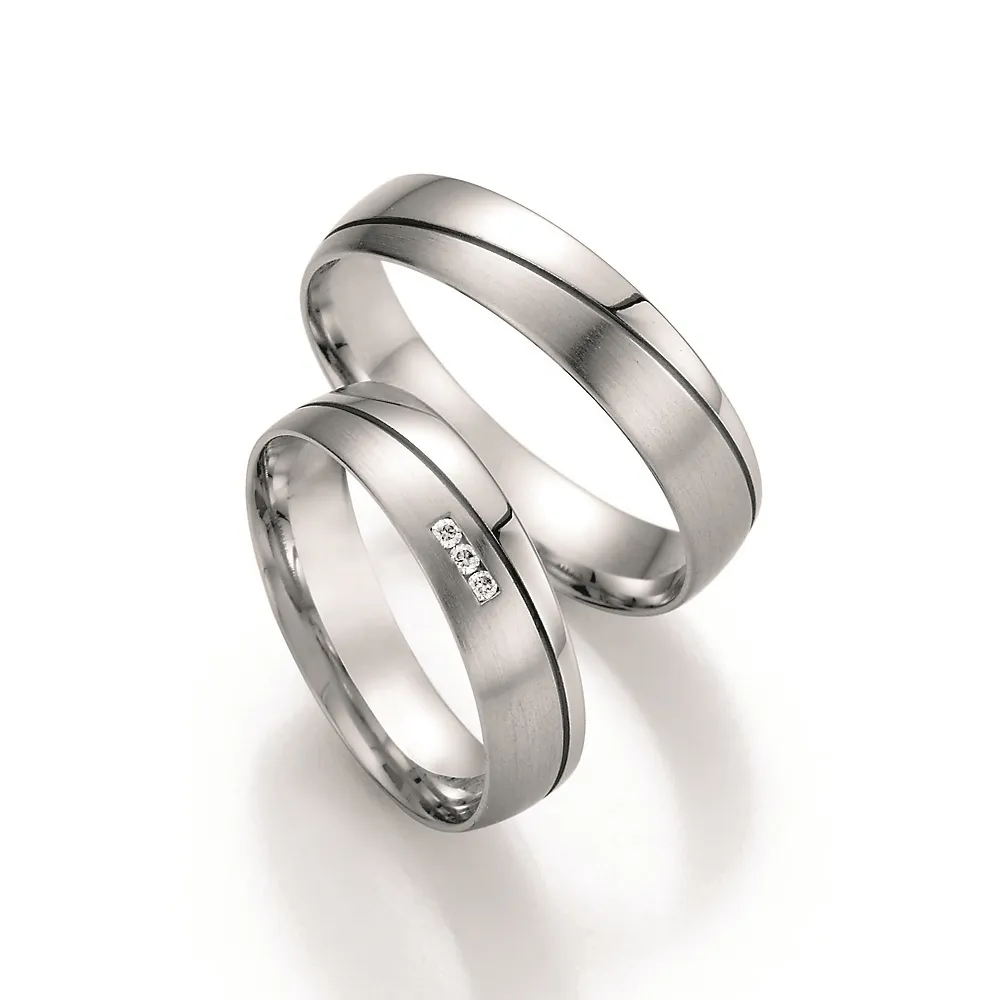 Alianzas de boda de paladio con diamantes