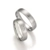 Alianzas de boda de platino con diamantes